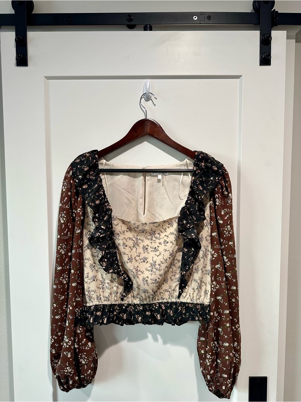 Free The Roses Floral Color Block Ruffle Blouse Size L Puff Sleeve